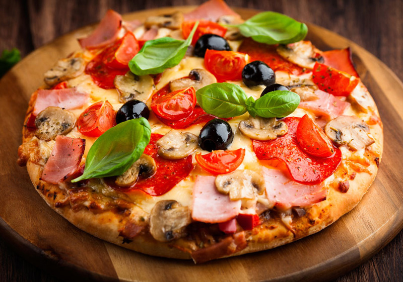 送你一块超大超好吃的披萨