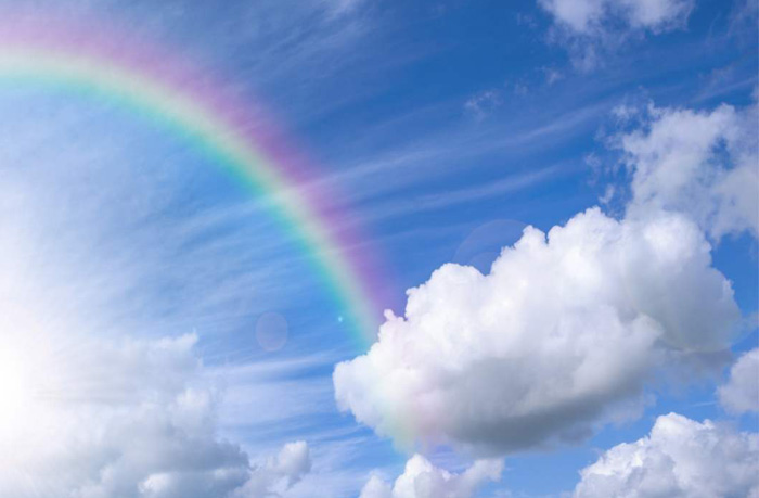 雨后彩虹 蓝天白云图片